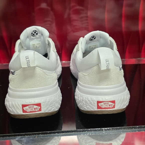 Vans Ultrarange Neo VR3 True White Sneakers 12 Mens - Picture 4 of 6